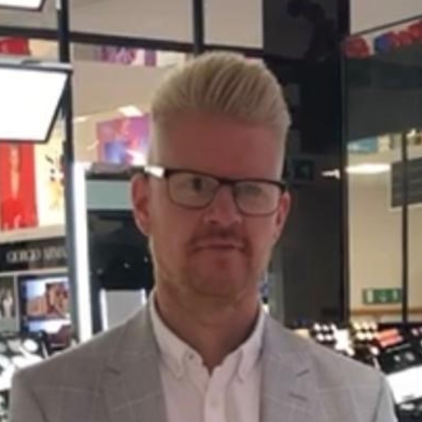 Craig Stewart - Centre Manger for Antonine Shopping Centre Craig Stewart - Centre Manger for Antonine Shopping Centre